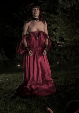 アマチュア写真 Red Dress [gifv]