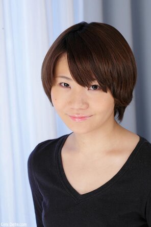 foto amadora Short haired shaved cutie from Japan Ranko