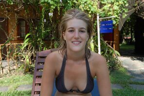 3662182-private-photos-1122-72_296x1000