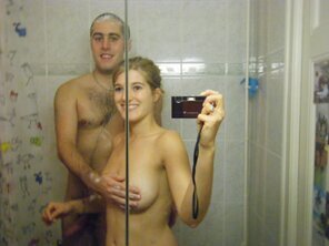 3662065-private-photos-1122-236_296x1000