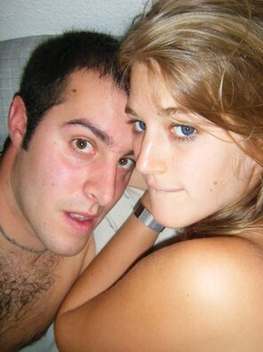 3661963-private-photos-1122-144_296x1000