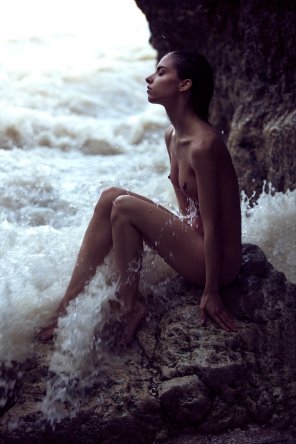 amateur pic Splash! Rebecca Bagnol by Dony JÃ©gou
