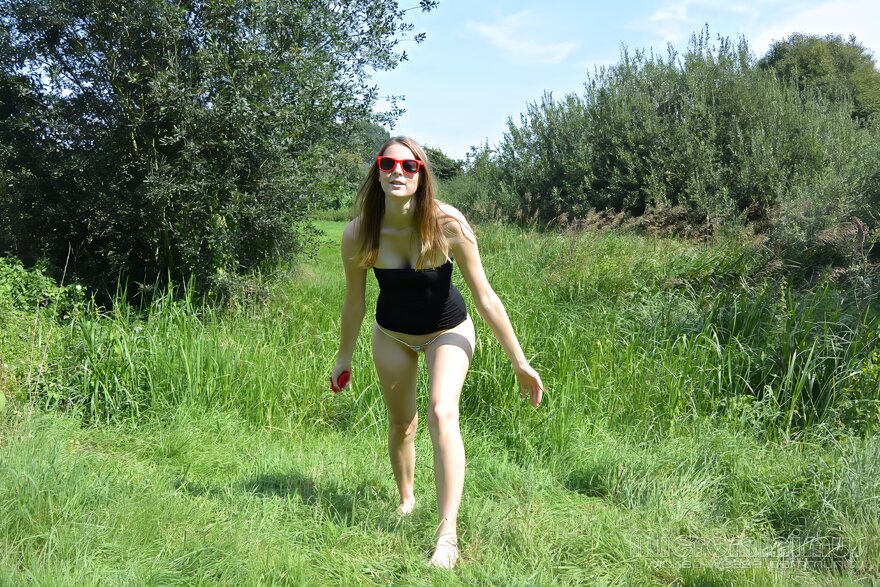 Black_Leading_-_08-topaz-denoise-faceai-enhance-two.1x