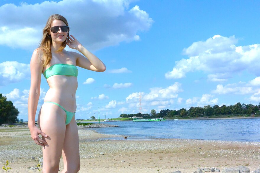 Environmentally friendly_-_fourteen-topaz-sharpen-faceai