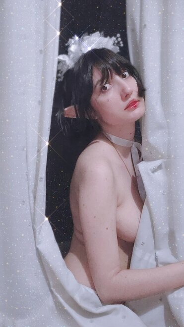 20220824_010516_624 (1) nude