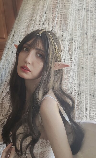 20230827_175335_324 (1) nude