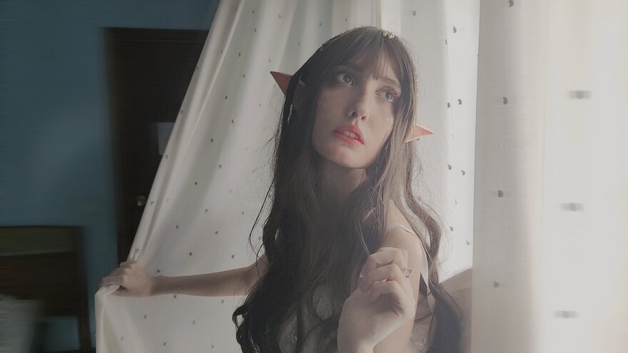 20230827_180259_229 (1) nude