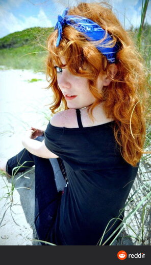 redhead (6243)