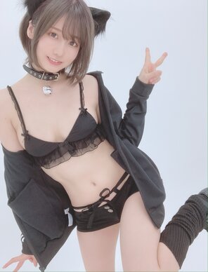 zdjęcie amatorskie けんけん (Kenken - snexxxxxxx) Black Cat (16)