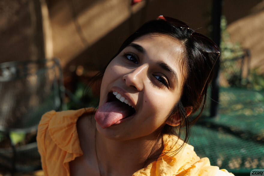 single_065_1348084843130222