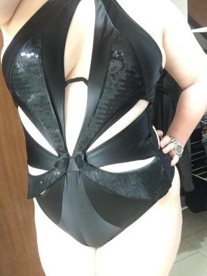 amateur pic dont know how I lived without lingerie bodysuits before now [oc]