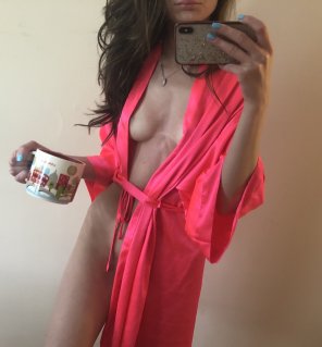 amateur-Foto Daddy, would you like some coffee?