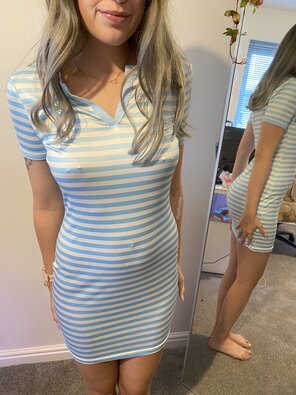 zdjęcie amatorskie My cute work dress... would you look at me if I was your co-worker? [F]