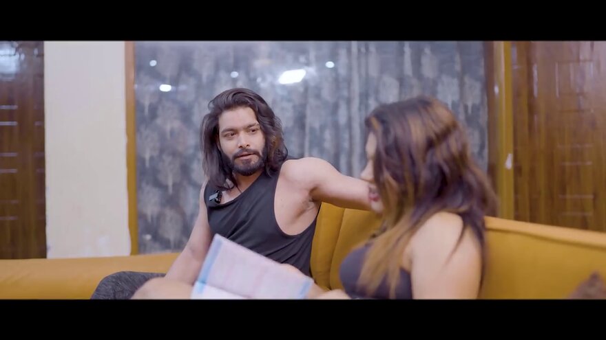 Zoya Rathore Desi Indian sister in law with her brother in law She called him in the room alone Hindi Audio Triflicks Purana Ashiq (6)