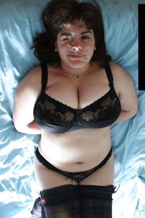 zdjęcie amatorskie Big tits, big facial