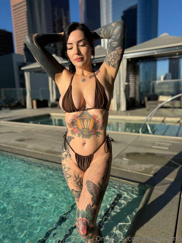 amateur photo 1000162743