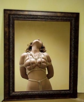 foto amateur Tightly bound and nicely framed