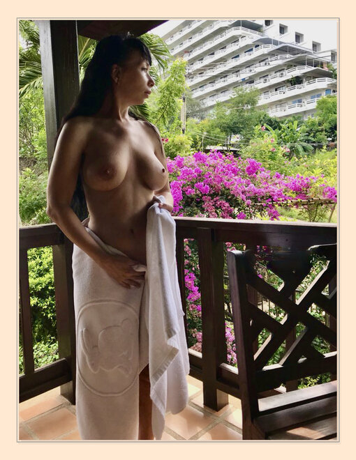 Sensual Exhibitionist V2.91