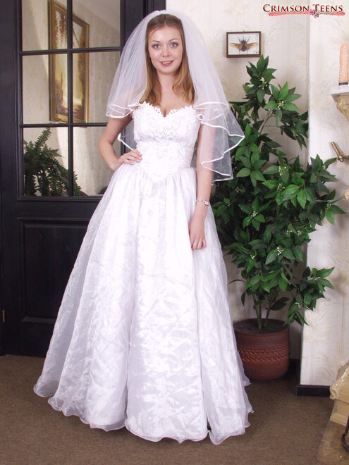 crimsonteens005625-lg