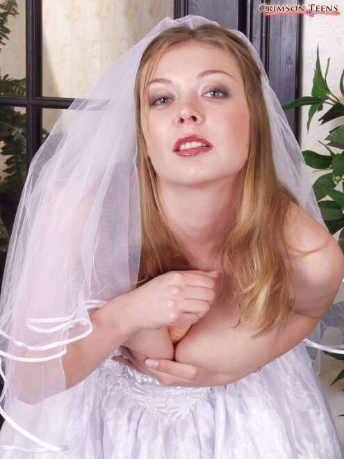 crimsonteens005673-lg