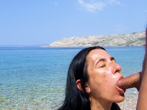 amateur photo ahcpl_Beach-Blowjob-Croatia_007