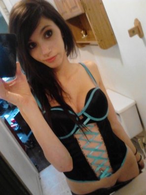 amateur pic Do you like her new lingerie?