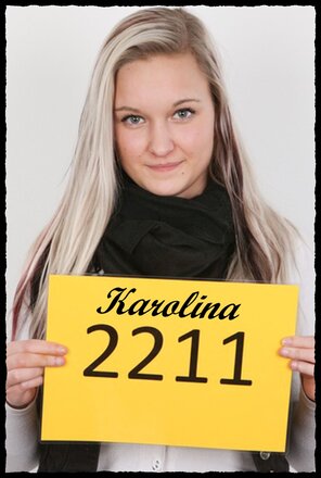 amateur photo 2211 Karolina (1)