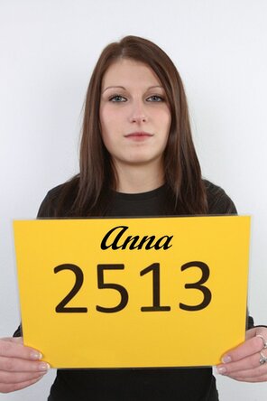 アマチュア写真 2513 Anna (1)