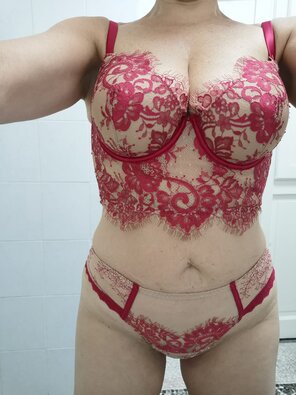 foto amateur [f] red and tan