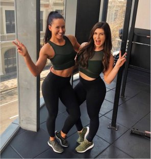 Two fit girls