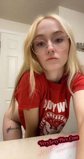 zdjęcie amatorskie Super Tight Mirror Selfie Teen Babe