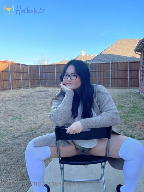 2024-11-02 06.05.29 nude