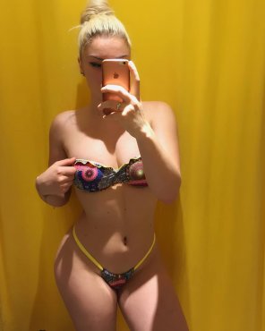 zdjęcie amatorskie PictureMicro bikini