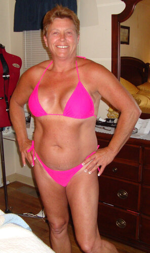 foto amadora Sexy Bikini MILFs