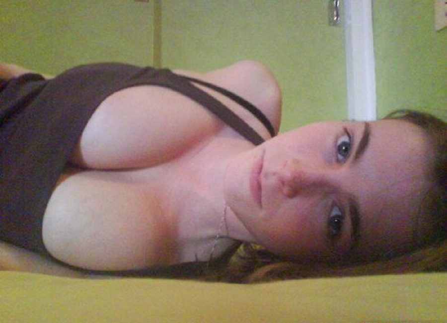 mom sex with pillow porn pics Lesbian playing with toy