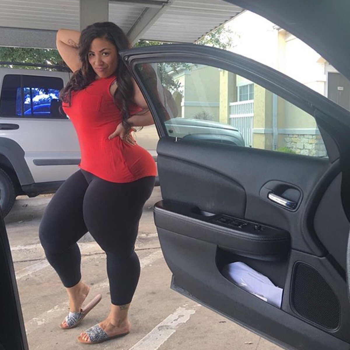 How Does That Ass Even Fit In The Car Porn Photo Eporner