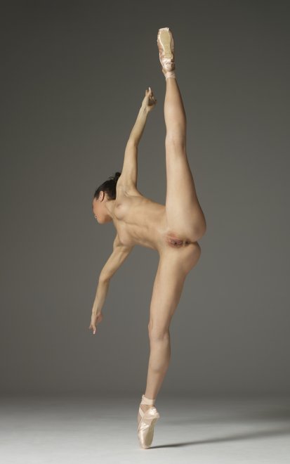 Ballerina Balance Porn Pic Eporner 8475