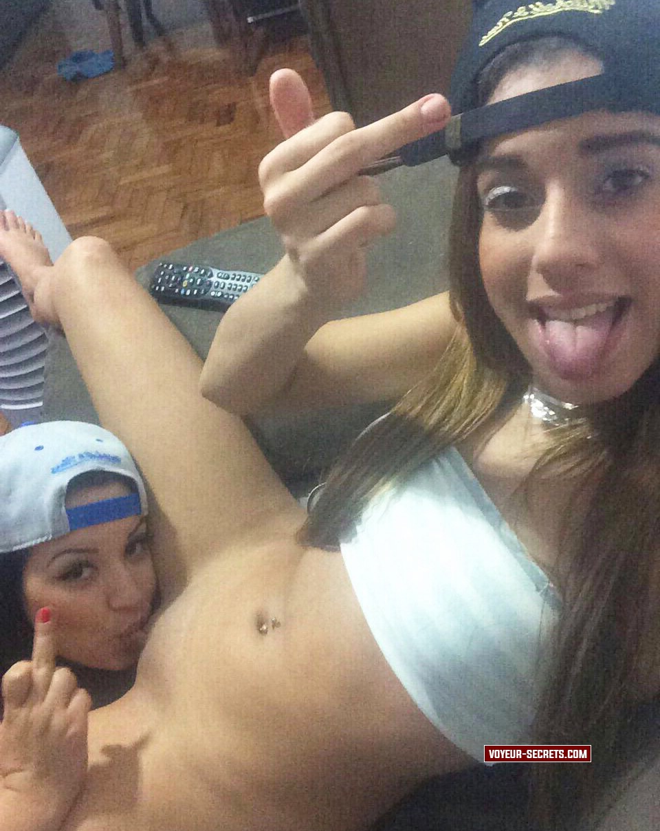 Girl Eats Her Friend Out