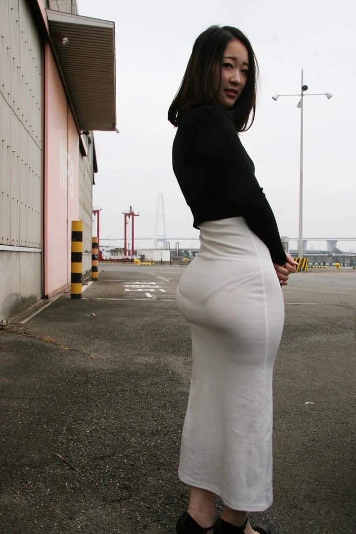 Asian woman outdoor butt