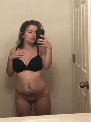 Girl galerie Amateur bottomless bikini-adulte