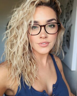 Best of Kara novak pornstar Virgin teen blowjob