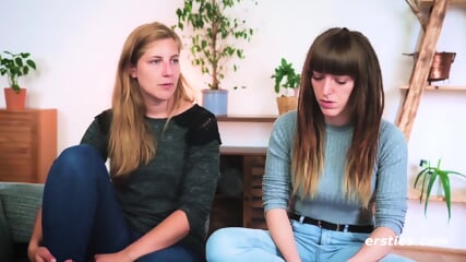 Ersties - 2 Lesbische Saarländerinnen Lecken Sich Gegenseitig Die Pussys
