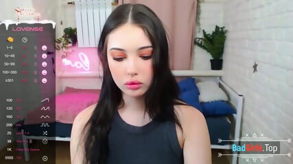 Very Pretty Face Skinny Petite Teen Babe Solo Tease On Cam