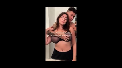 Ts Chica Con Chico Bisexual Se La Follan Por El Culo Cuando Me Está Follando A Mi Novia Transexual Francesa - Video Casero