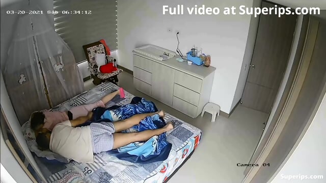 IPCAM â Young Latina mom is forced to fuck