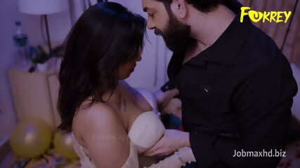 Desi Thick Girl Rides Like A Pro - You Wanna Fuck Her All Day