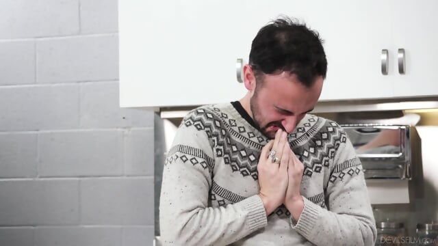 CHERRY KISS – CUCKOLD