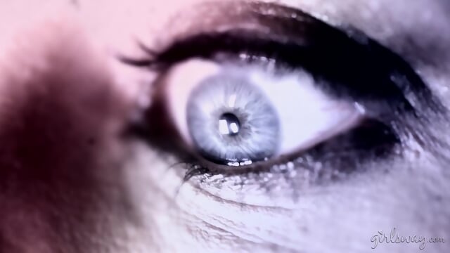 [Full HD]  – crazy lesbian orgy, milf and teens [Uncut]