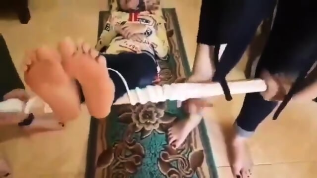 falaka, spanked Arab girl feet