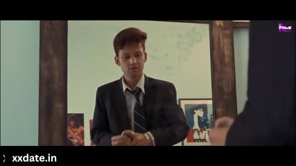 RAKESH NE CHALAI BUS ME JOYTI KI CHUT ME UGLY